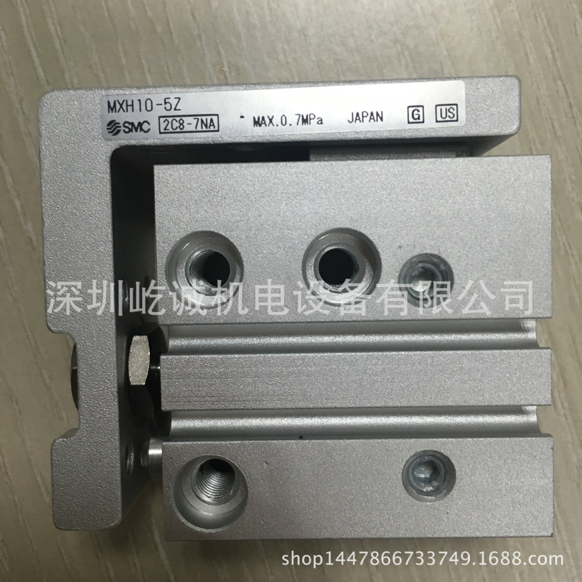 日本SMC气缸MXH10-5Z-M9NL新款小型气动滑台气动气缸