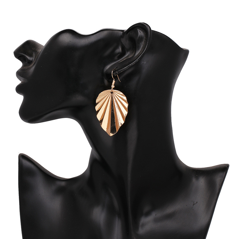 New Style Earrings Selling Leaf Earrings Fashion Jewelry Wholesale display picture 5