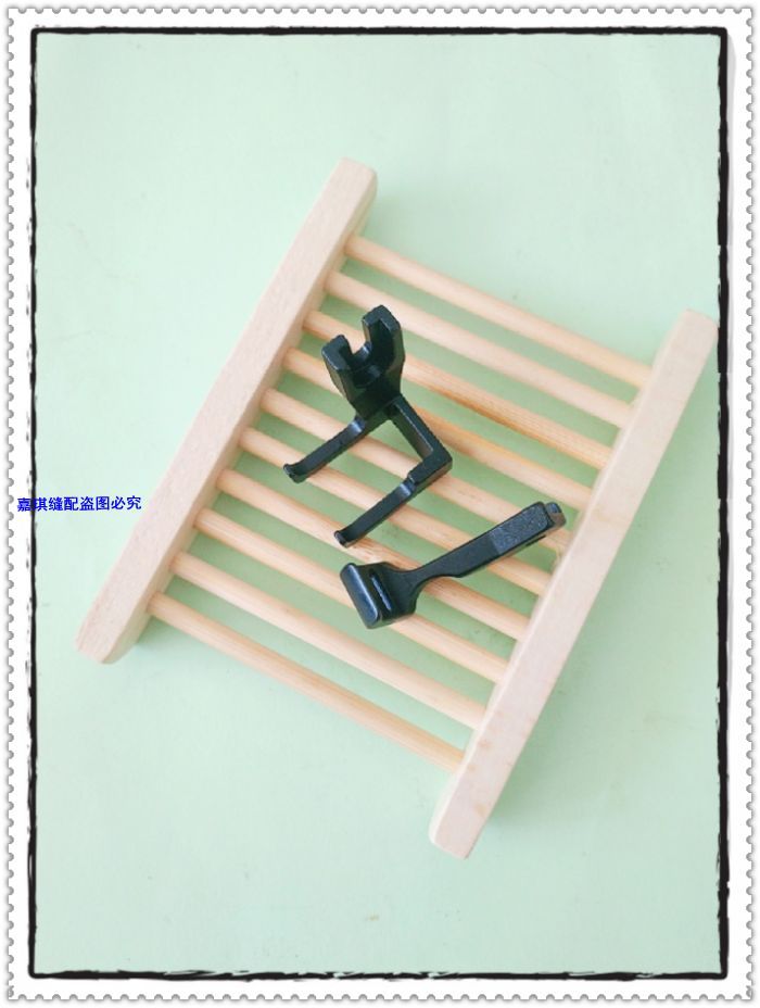 DY 同步人字车包边压脚 厚料缝纫机三角针曲折缝喇叭压脚