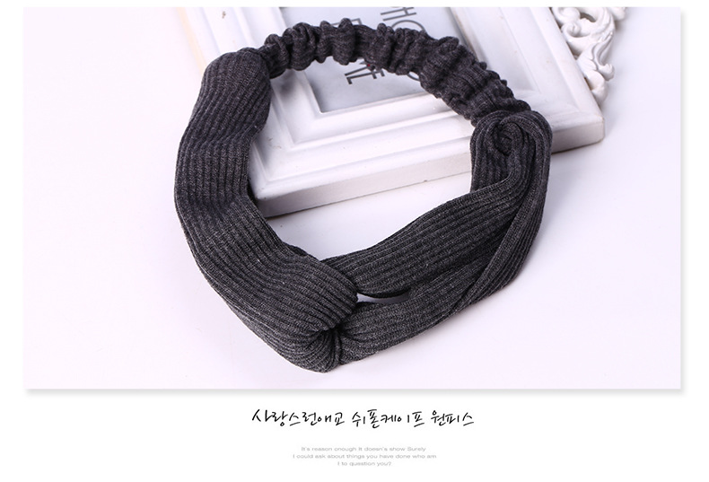 Korean Knitted Cross Sports Headband display picture 13