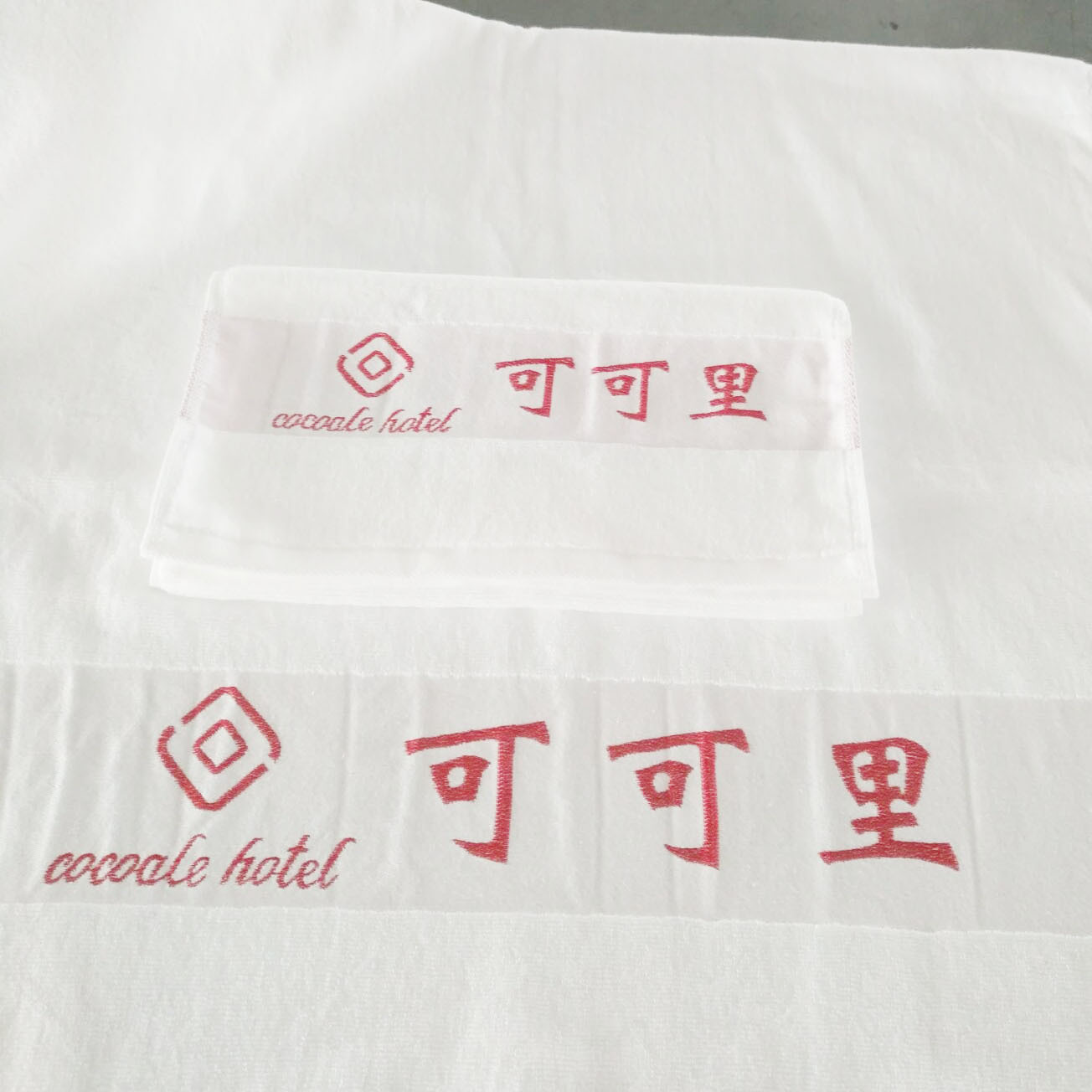 淮安毛巾厂家纯棉螺旋色织缎档酒店宾馆提花浴巾美容院浴巾定做