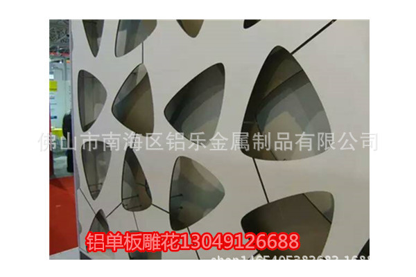 延边氟碳铝单板厂家供应