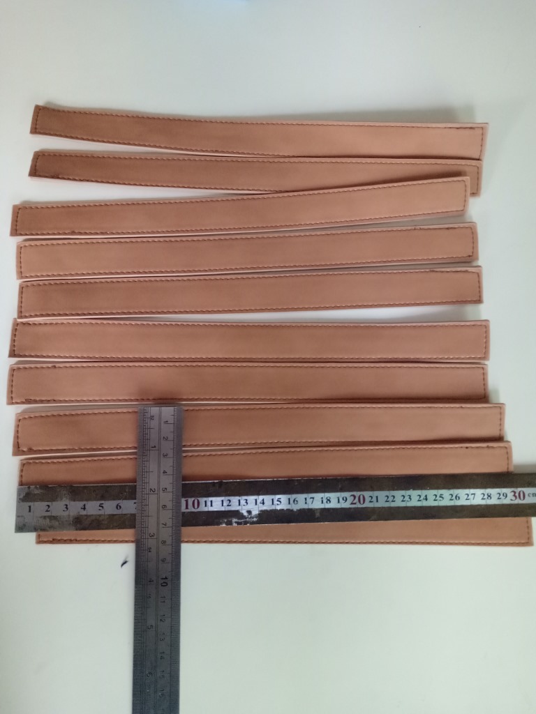 东莞手袋厂加工生产PU皮皮手挽皮手提带