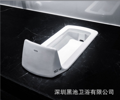 工程CW7B蹲便器蹲坑蹲厕带前挡水所带弯管防臭隔臭落地大便器