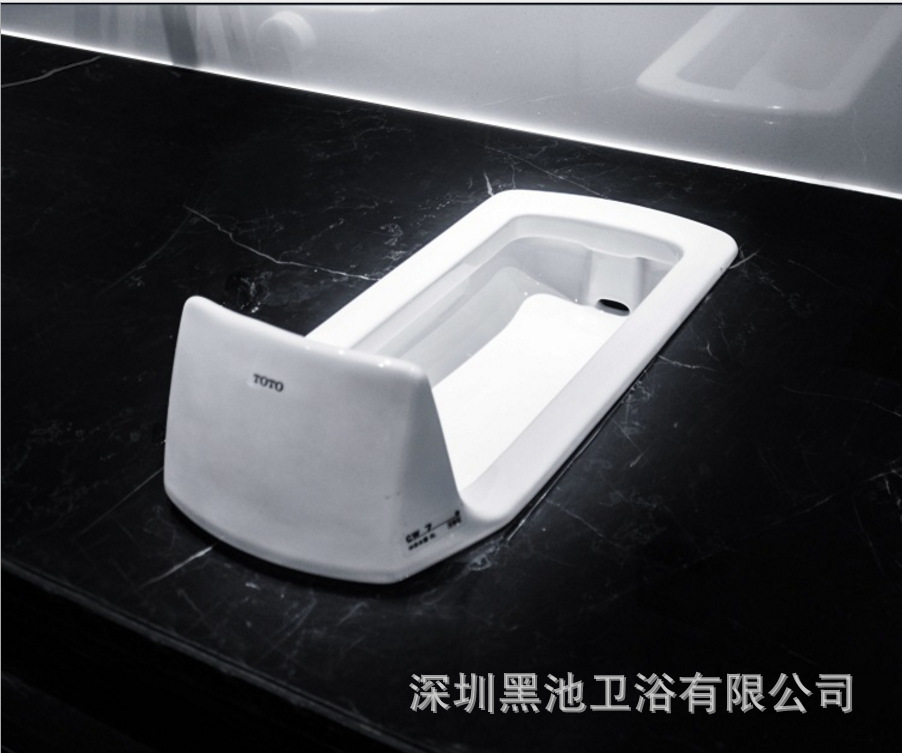 工程CW7B蹲便器蹲坑蹲厕带前挡水所带弯管防臭隔臭落地大便器