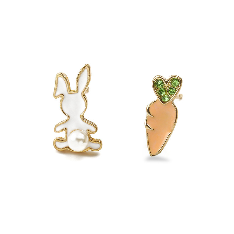 New Cartoon Monkey Banana Earrings Rabbit Carrot Earrings Paint Asymmetric Earrings Wholesale display picture 6