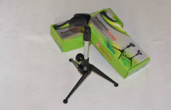 廠家批發全金屬話筒支架桌面麥克風支架台式三腳架有線無線話筒架