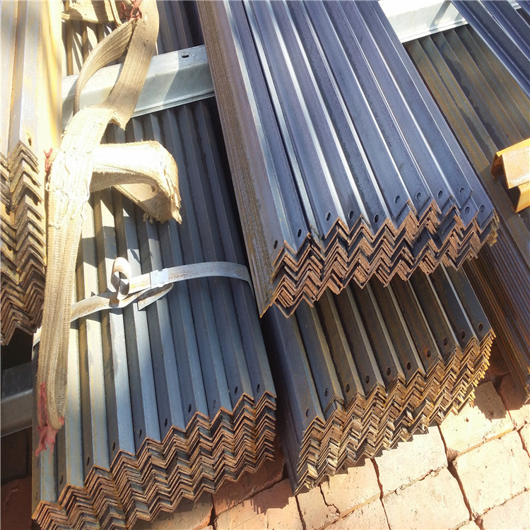 河北光伏支架C型钢厂家,天津热镀锌太阳能光伏支架厂家