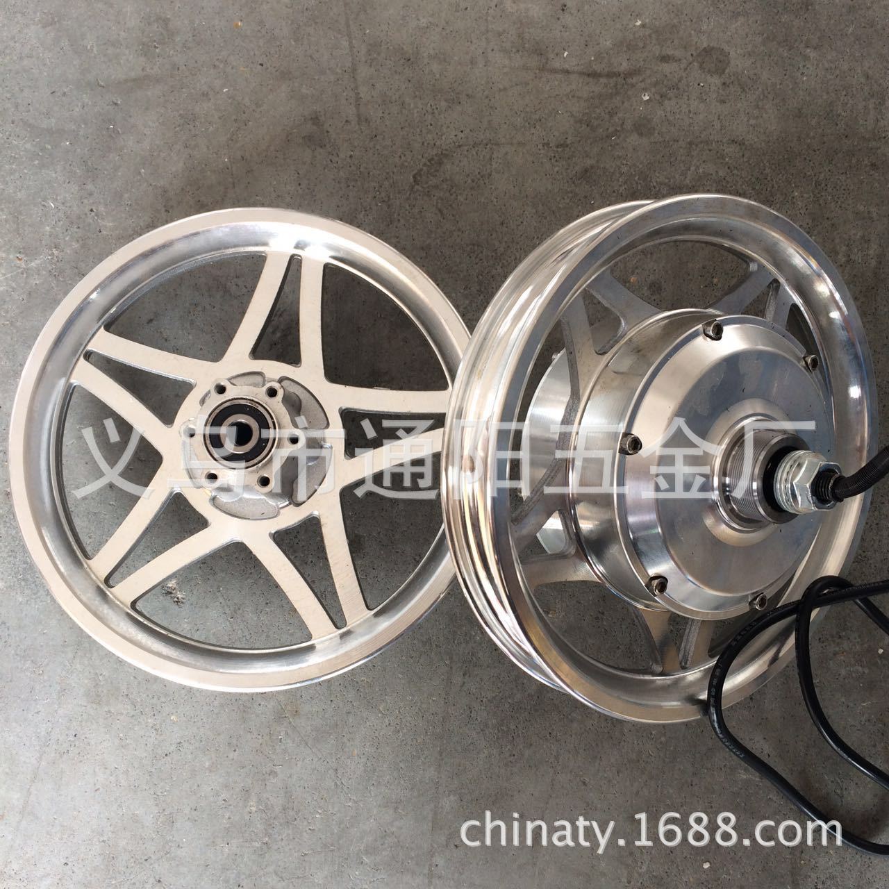 36/48v12寸无刷有齿电机马达无刷轮毂电机碟刹121/2*21/4外胎|ru