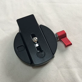 相机三脚架;户外摄影器材;摄影云台