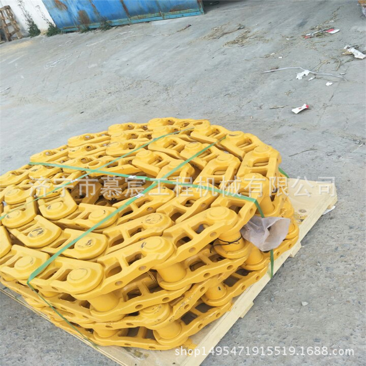 供应山推SD16推土机链条 四轮一带 济宁慕宸工程机械