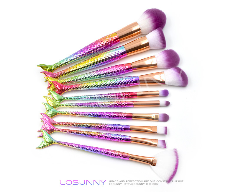 Mermaid Makeup Brush 3