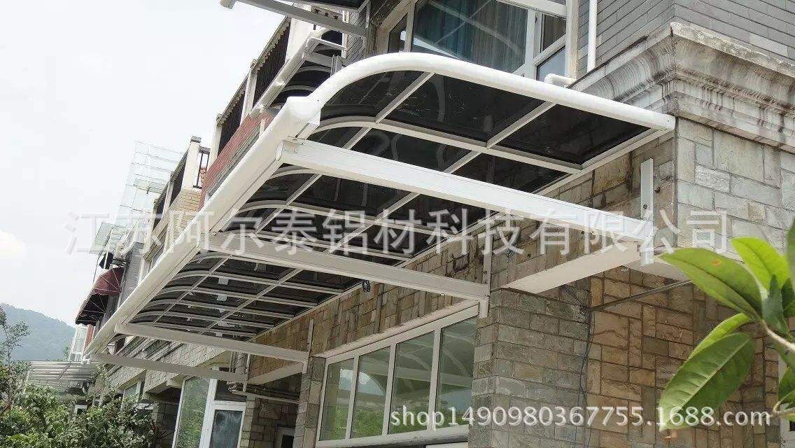 专业制作安装铝合金遮阳棚 设计新颖独特 美观大方