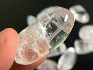 �����錚ˮ����ѩʿ�_ɽ���S�δ�ĥِ�S������ʯ