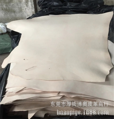 厂家定制真皮皮革素面头层黄牛箱包皮 批发白色箱包全树膏2.0皮料