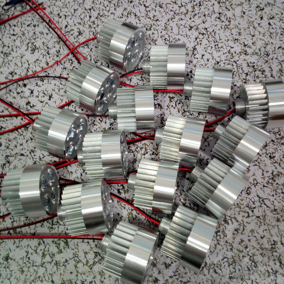 QQ图片20170319004320