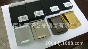 Cross-border supply specializing in the production of metal stainless steel wallets, electroplating multi-functional credit card exhibition hardware.