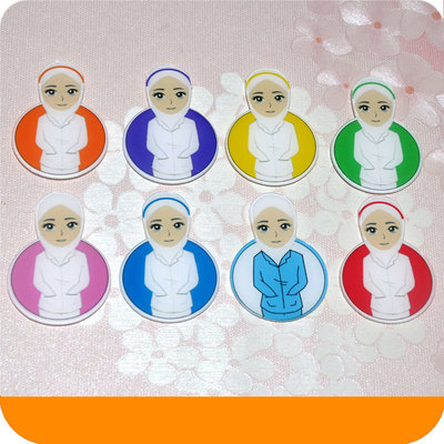 易拉扣卡通配件　亚克力胸针徽章贴片卡通胸针卡通贴片护士贴片