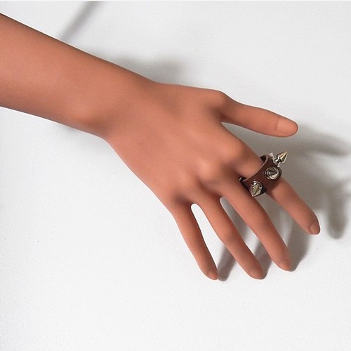 17 Trendy European and American Jewelry / Fashion Accessories PENGKE Non-mainstream Couple's Rings Rivets Street Dance Performance Rings