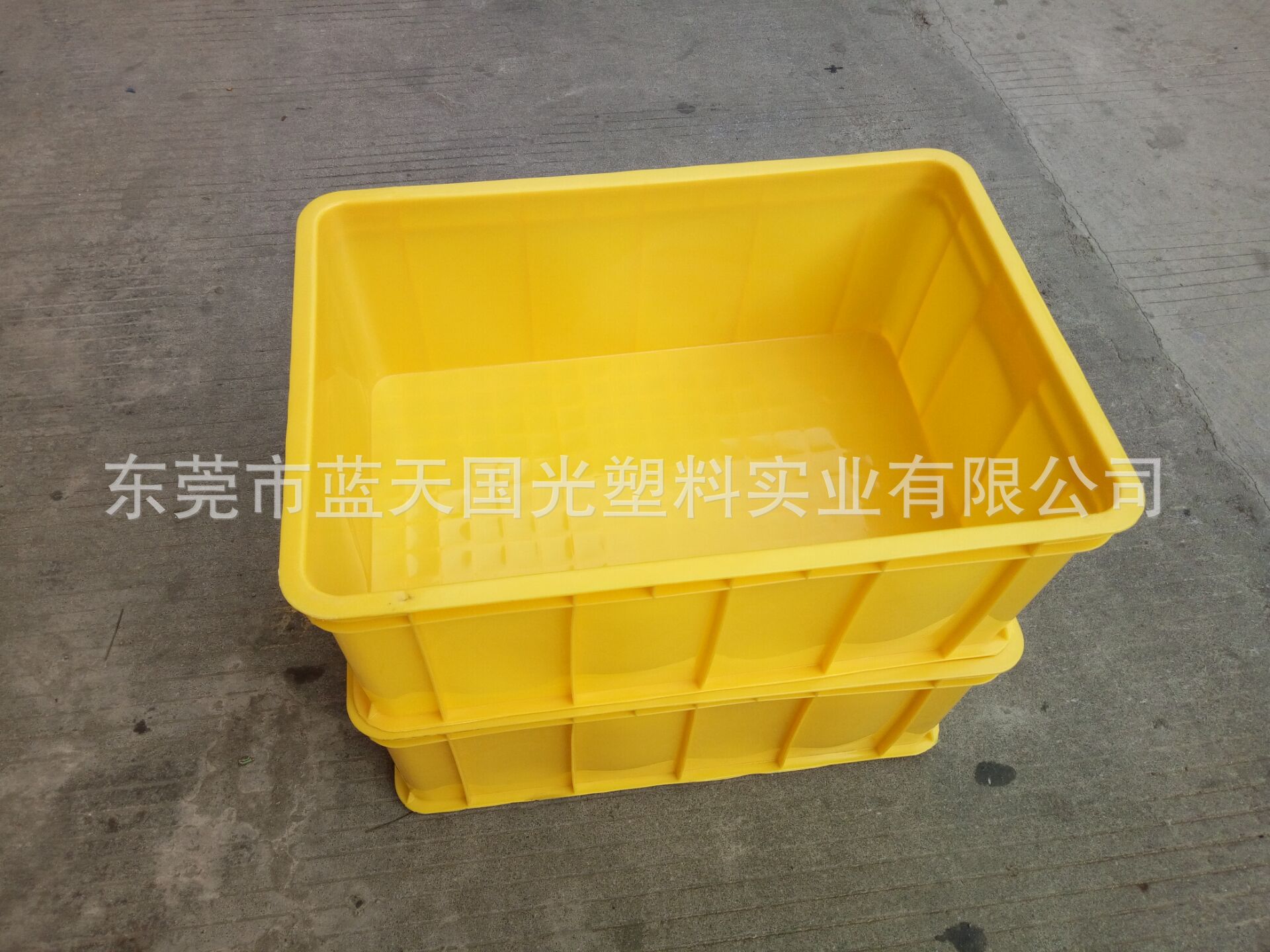 厂家批发新型车间塑料箱 物流运输加厚底部耐磨塑胶周转箱