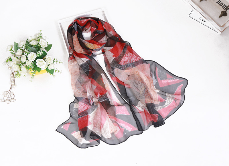 Elegant Style Women's Elegant Color Block Flower Georgette Silk Scarves