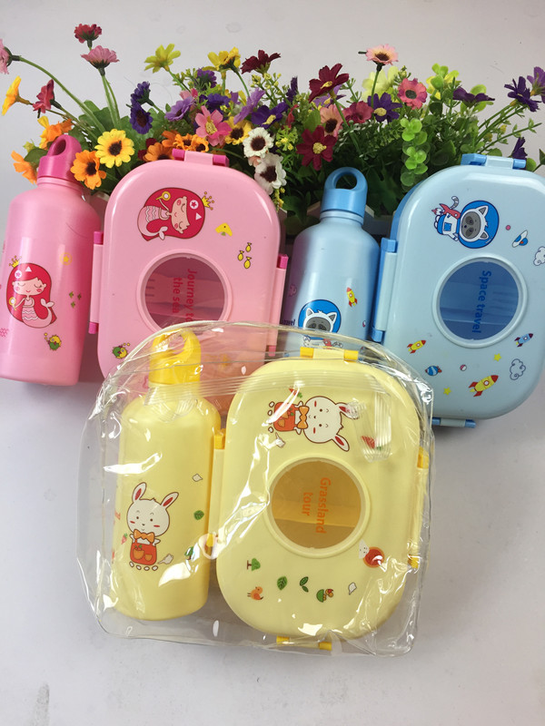Set infantil de fiambrera y botella de plástico diseño de dibujos animados