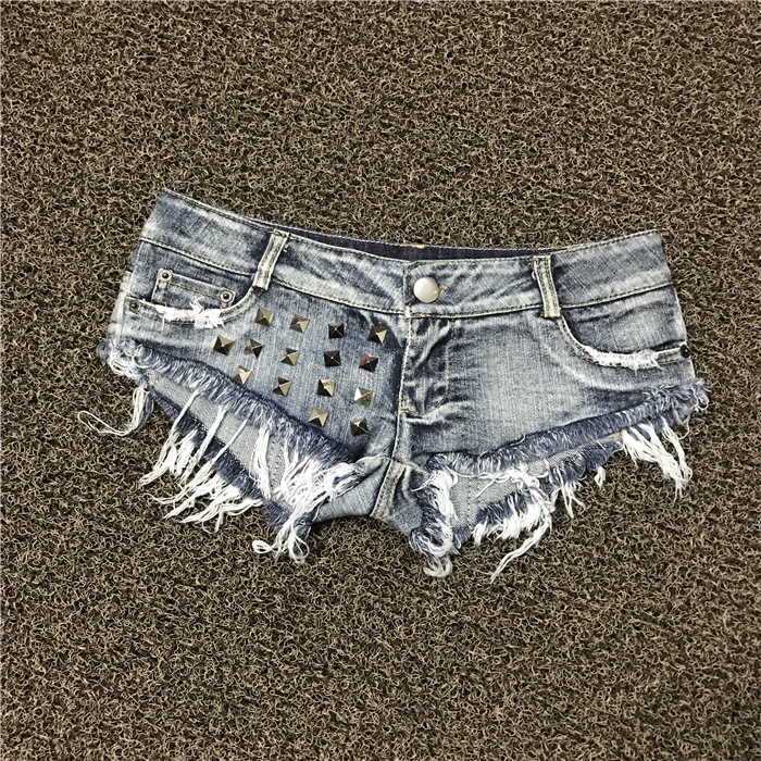 New Burr Wash Nostalgic Color Ragged Rivet Low Waist Hot Pants Spice Girls Shorts Sexy Night Shop Slim Women's Pants New Burr Wash Nostalgic Color Ragged Rivet Low Waist Hot Pants Spice Girls Shorts Sexy Night Shop Slim Women's Pants