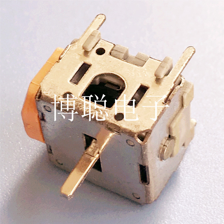 ҡ�˵�λ�� ���ң�غ�ģ�ɻ� ��Ϸ�ֱ���λ��