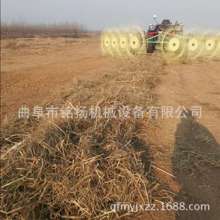 小麦秸秆打捆机视频 铜川麦草打捆机价钱