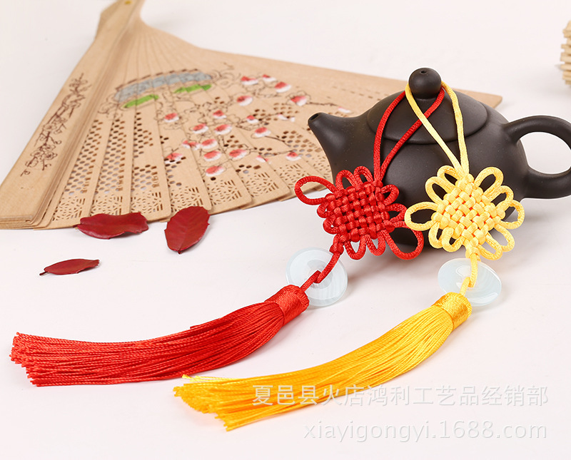 2399006819_1372807597