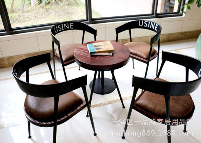 Vintage Solid Wood Iron Dining Table and Chair Combination Coffee Shop Milk Tea Shop Western Restaurant Hot Pot Shop Dining Table and Chair Balcony Table and Chair