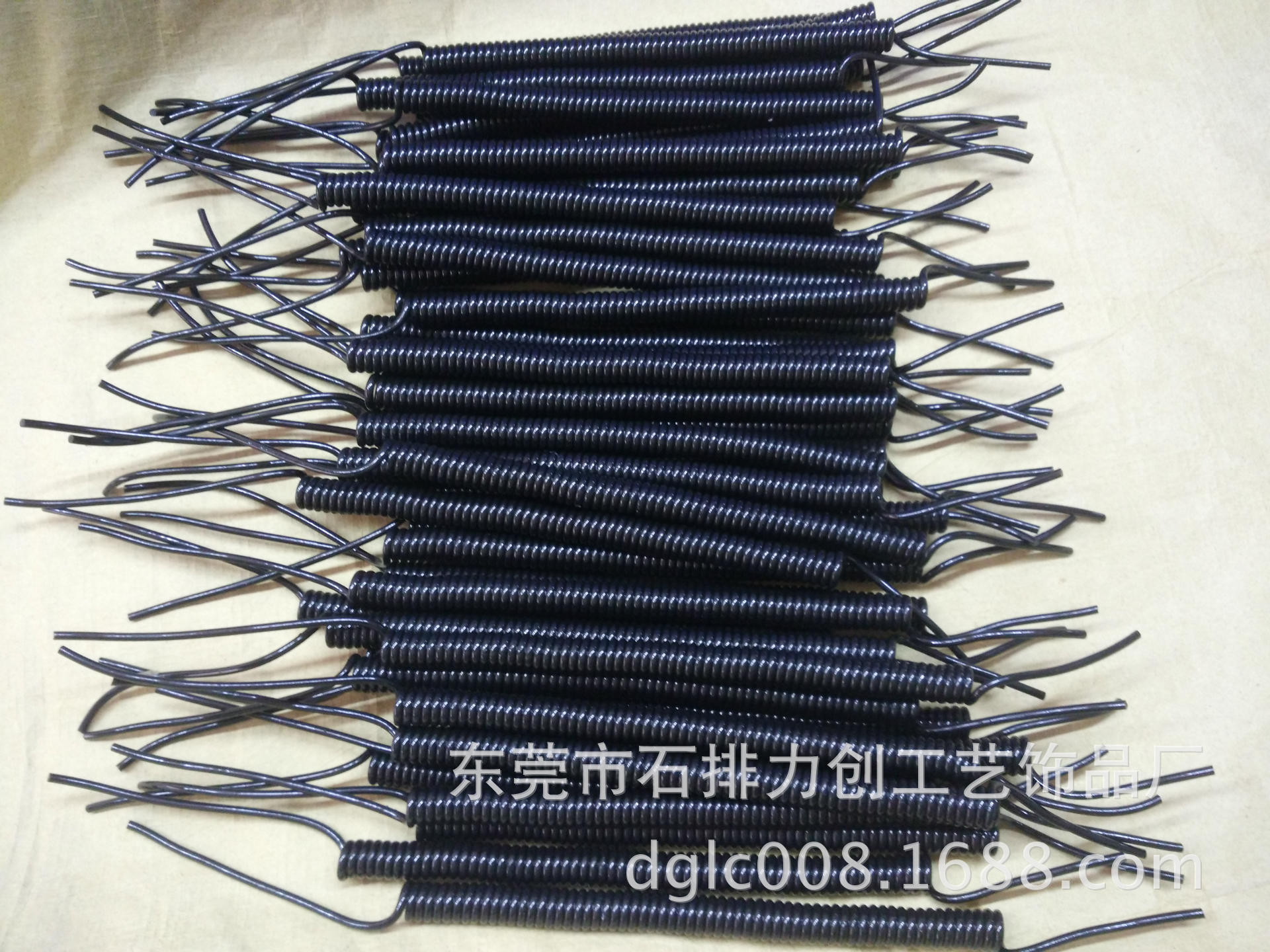 供应塑胶弹簧绳,弹簧尾巴线 多功能塑料弹簧绳健身器材配件弹簧绳