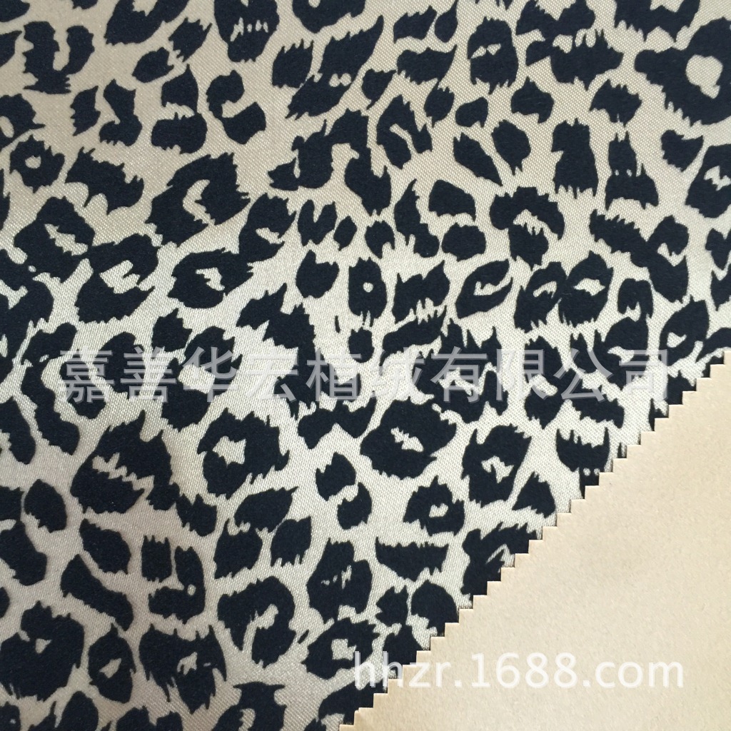 源头工厂直销 植花革 供应箱包革 PVC发泡革 植绒花型 热销