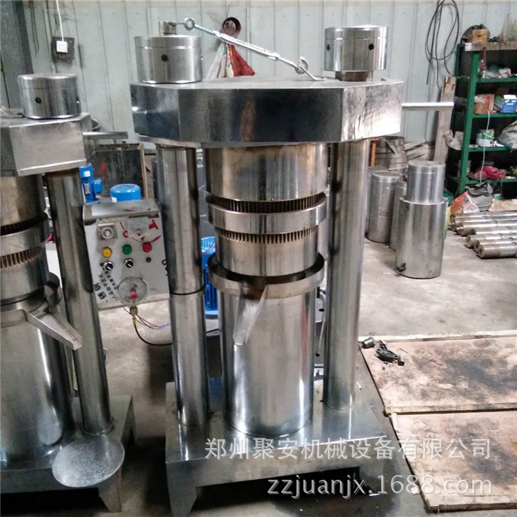 现榨现卖小型全自动液压榨油机-车载香油机-液压芝麻香油冷榨机