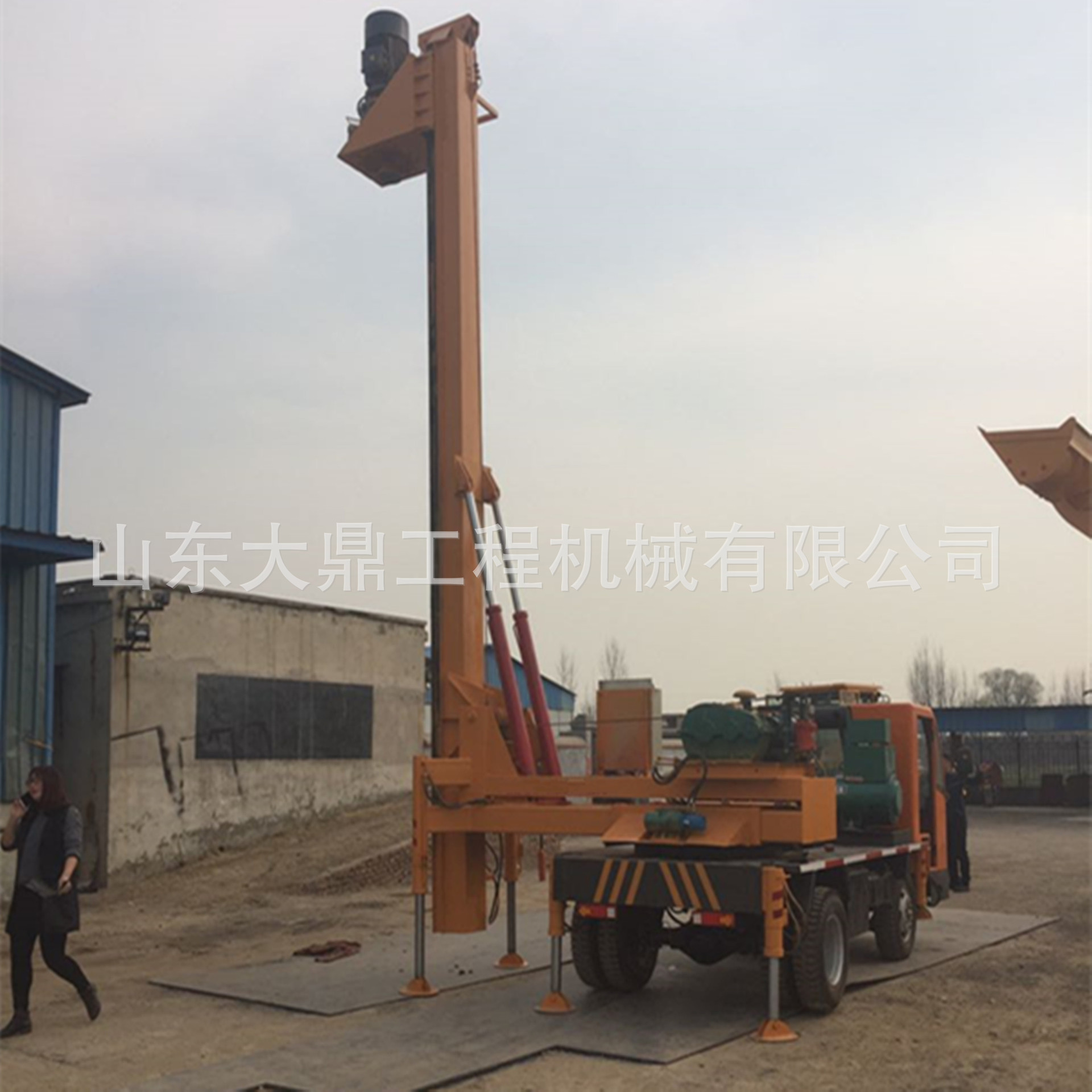 新型楼房地基打桩机 小型地基打桩机 长螺旋地基打桩机 火爆销售