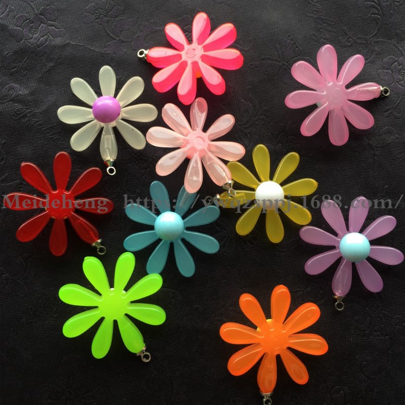 Yiwu Meideheng diy handmade jewelry and accessory materials, colored acrylic hanging hole flowers detail image 4