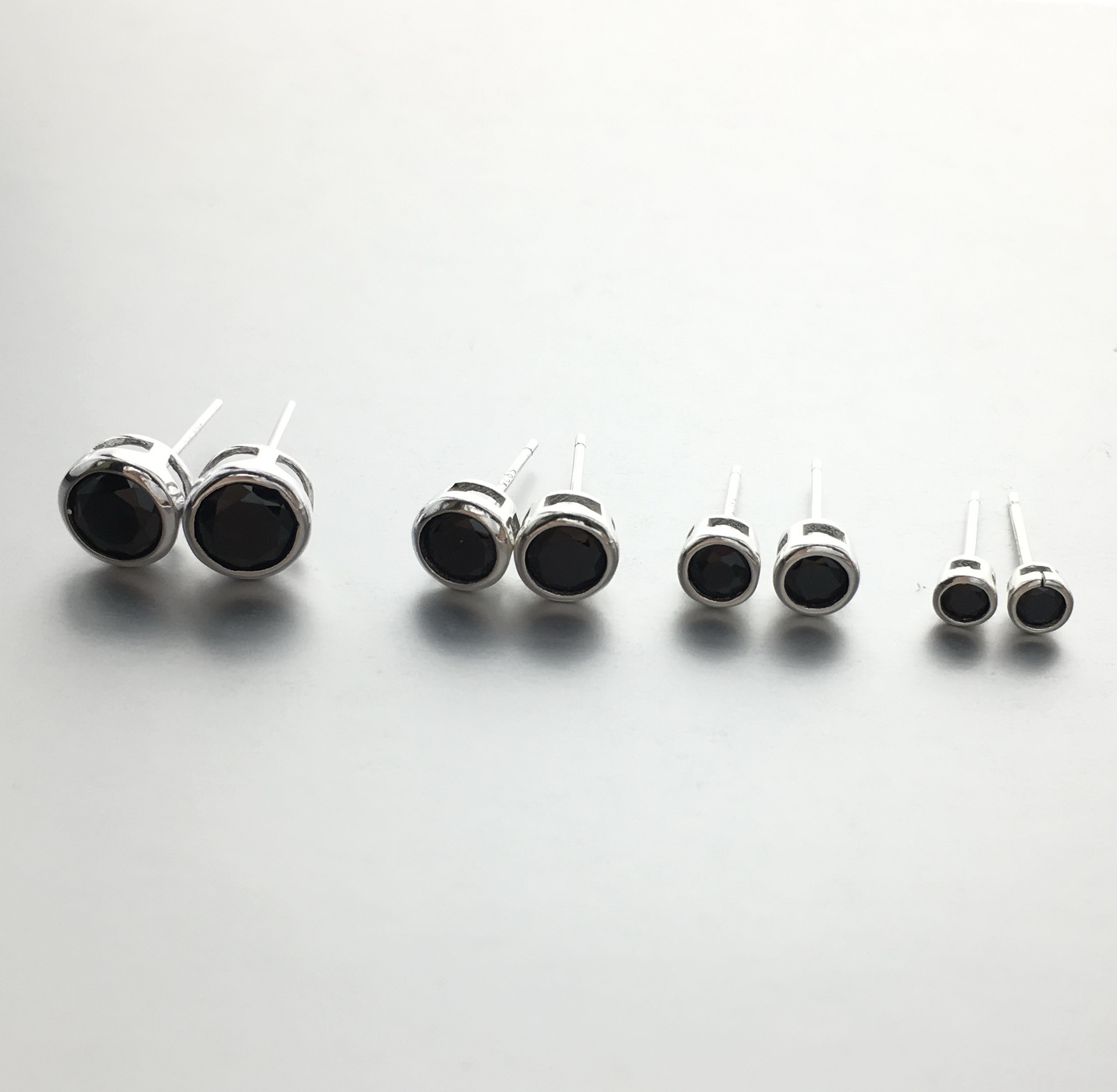 2g Weight 925 Sterling Silver Ear Needle Material Ear Studs Classification 1 Pair Quantity Casual, Daily Occasion 925 Sterling Silver Material Geometric Pattern Unisex Gender Simple Style, Classic Style Style 1 Pair Simple Style Classic Style Geometric 925 Sterling Silver Ear Studs 7