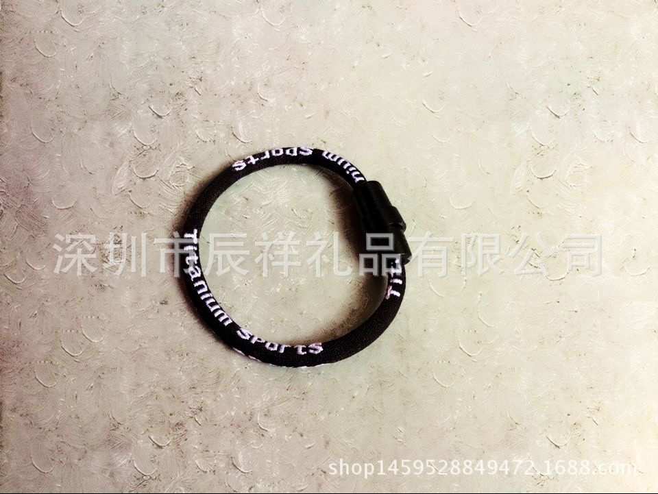 20BD8D1DBE19860177D17DCDBD3BA4