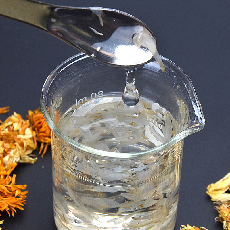 洋甘菊花瓣水oem  爽肤水舒缓敏感镇静肌肤贴牌加工批发|ru