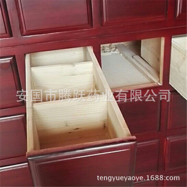 Solid Camphor Pine Chinese Medicine Cabinet 53 Drawers Chestnut Red Custom Herbal Storage Cabinet key features