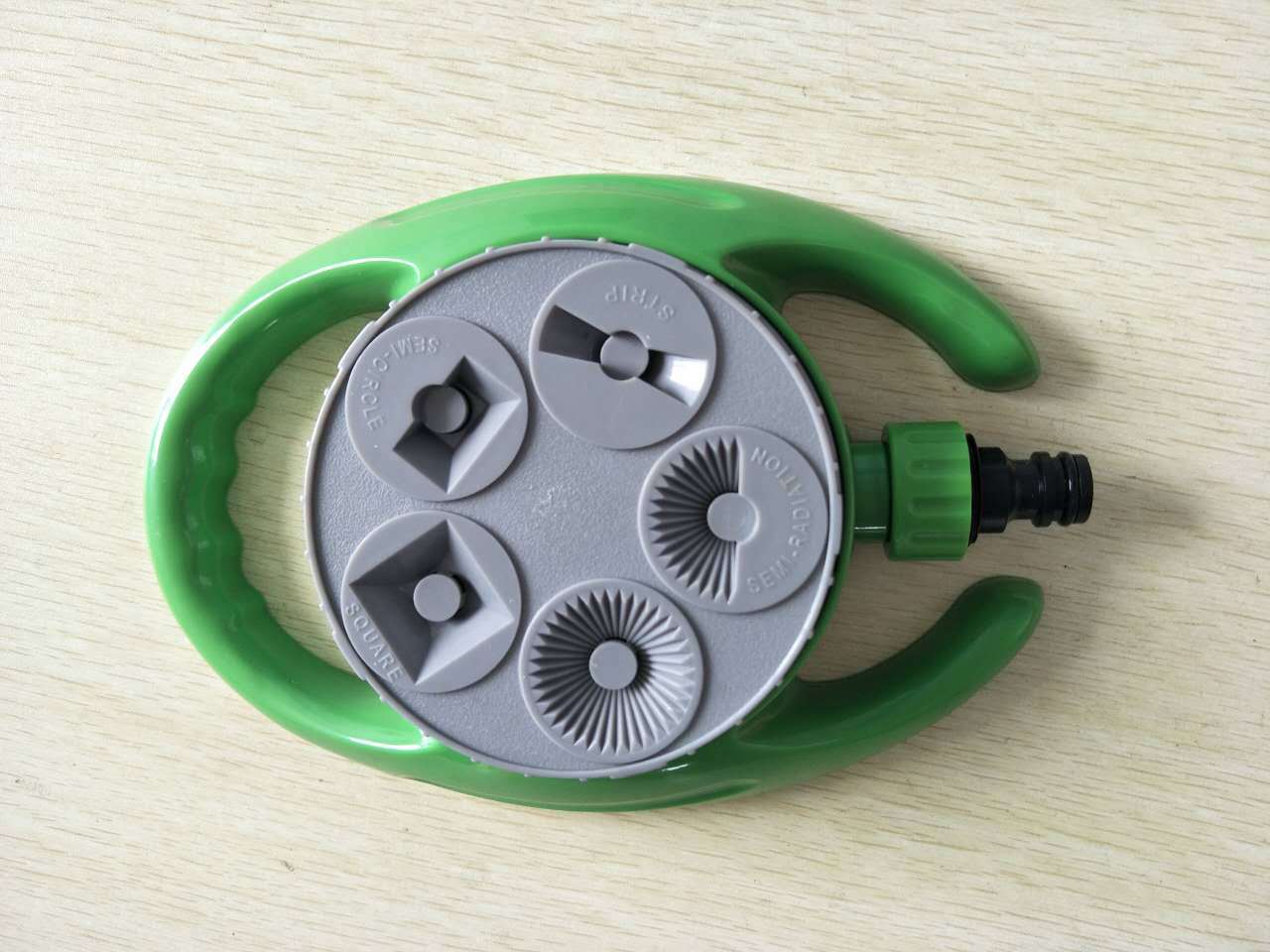 厂家产销5功能洒水器/5功能静置洒水器/5种花型花园浇灌洒水器