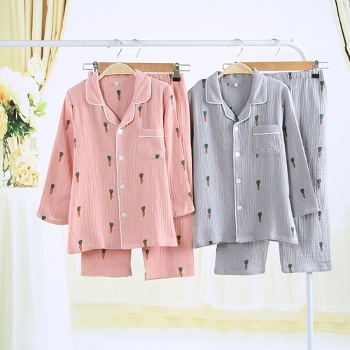 Spring, summer and autumn hot selling cotton crepe parent-child clothing for men and women, long-sleeved pajamas, pajamas, children's home clothes, couple clothing