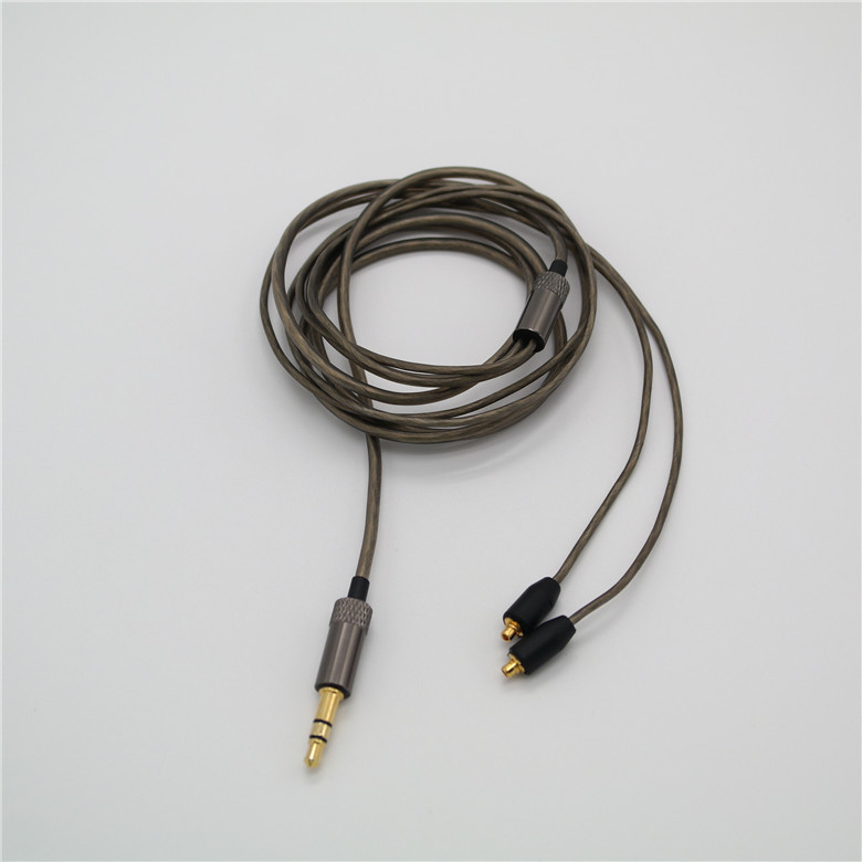 High-end shielded line Shure MP3MMCX line is suitable for SE846/SE215/SE535/UE900, etc. High-end shielded line Shure MP3MMCX line is suitable for SE846/SE215/SE535/UE900, etc.