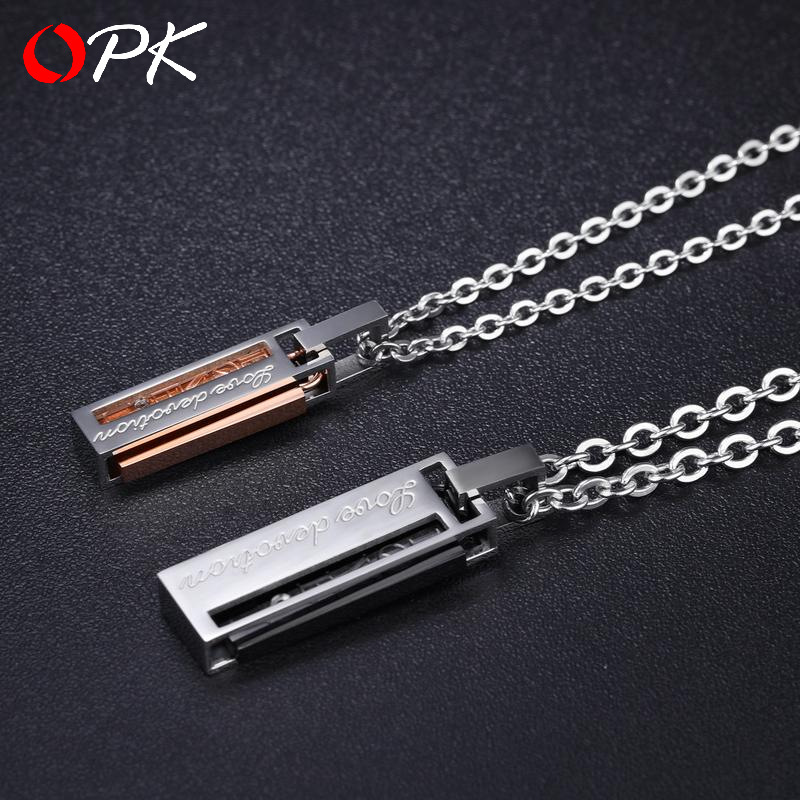 Pabrik Aksesoris Murni Rantai Baja dengan Berlian Persegi Panjang Liontin Baja Titanium Kalung Pasangan GX464 (Emas)-Internasional