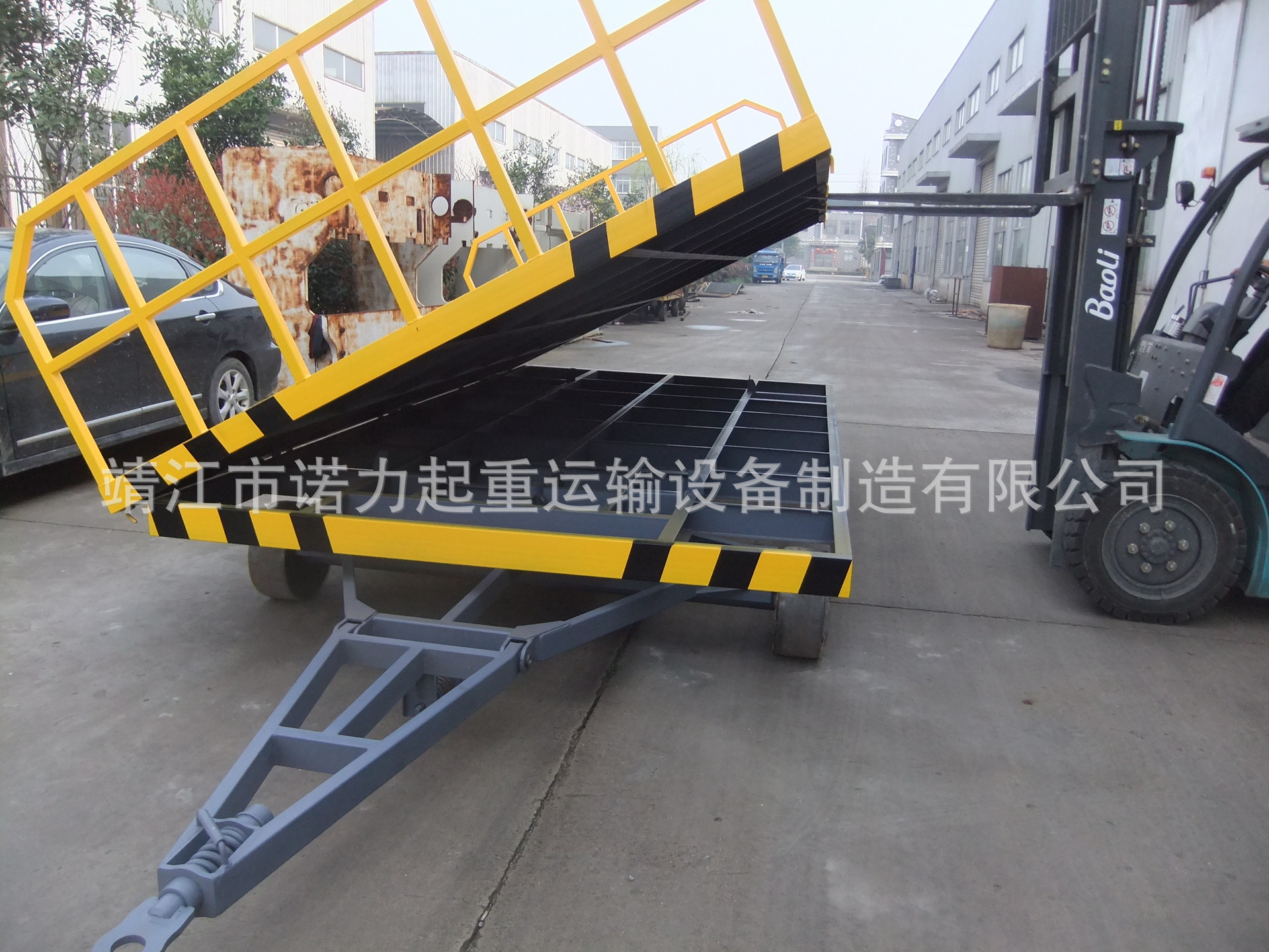 厂家制造平板车 平板拖车牵引  带翻转台面平板拖车