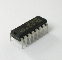 全新原装SG3525A 开关控制器 SG3525AN 直插DIP16