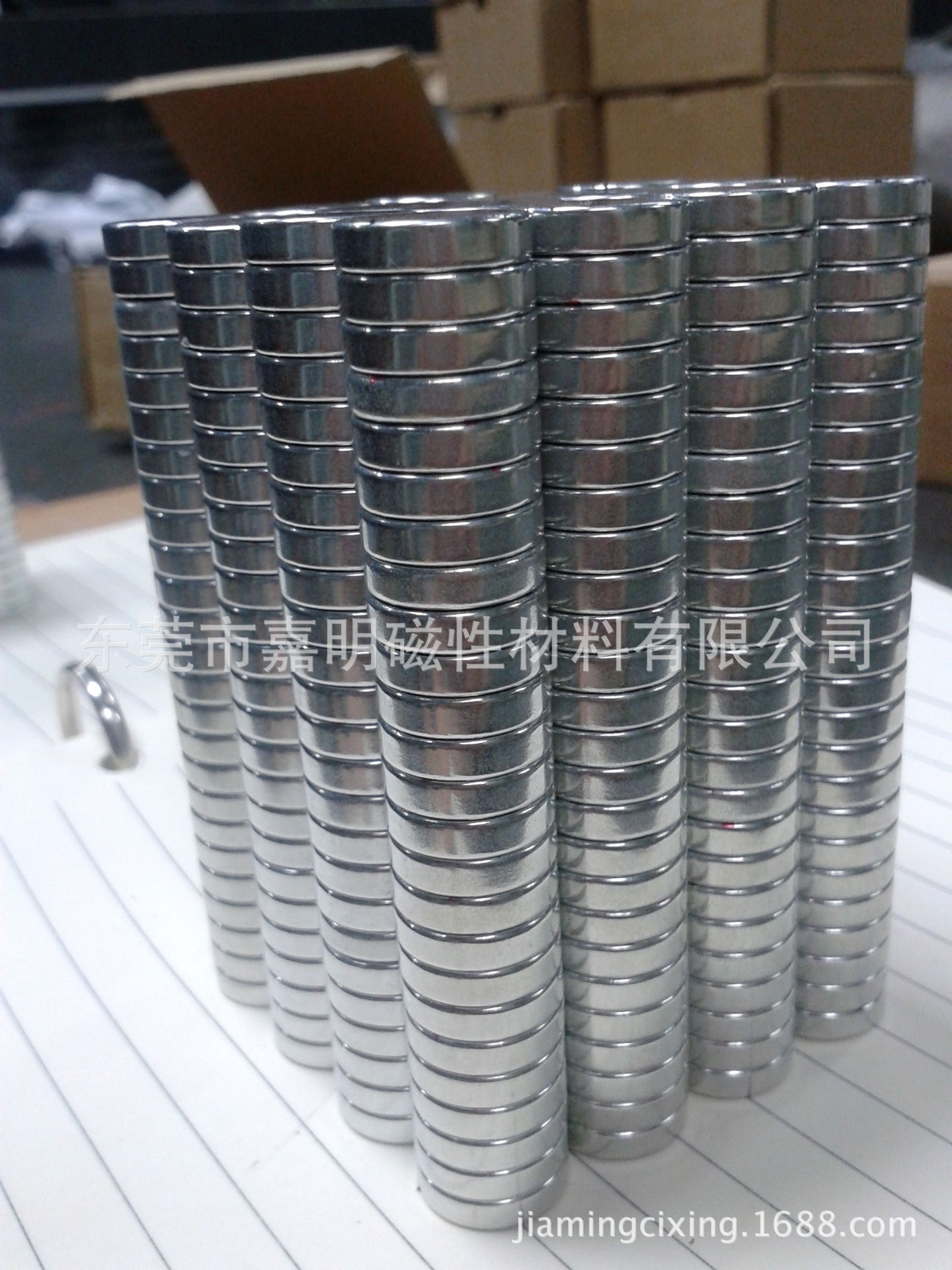 磁铁厂家供应钕铁硼磁铁 强力磁铁 镀锌强磁 圆柱磁铁