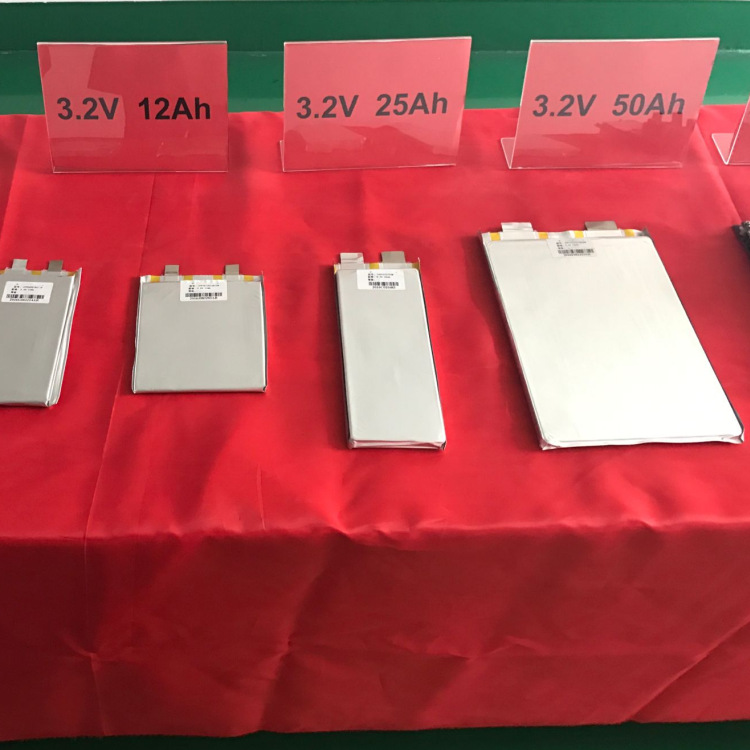 厂家3.2v50ah磷酸铁锂电池 软包动力电芯高性能放电电芯