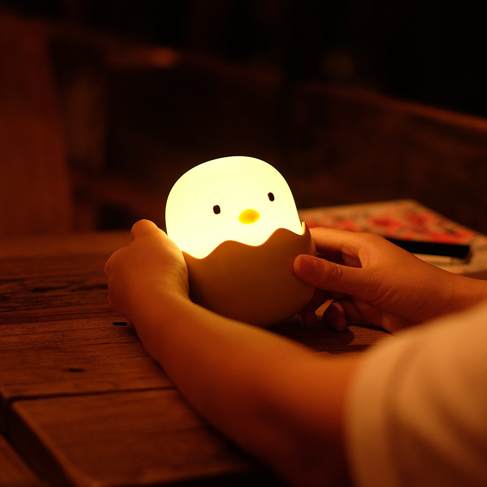 Eggshell Chicken Emotional Night Light LED Tumbler Silicone Eggshell Light Bedroom Bedside Feeding Night Light