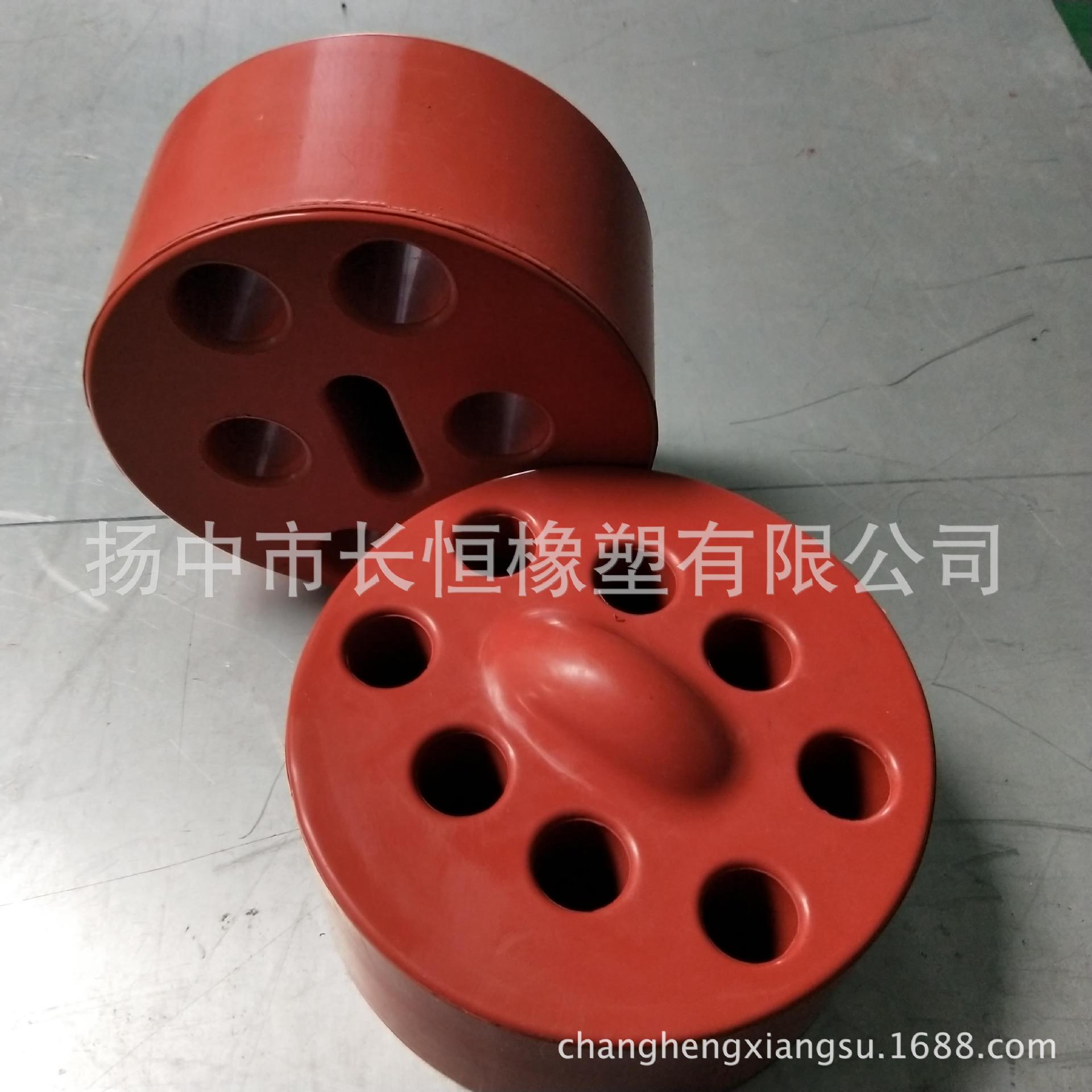 管母线进、出线封堵，硅橡胶堵头